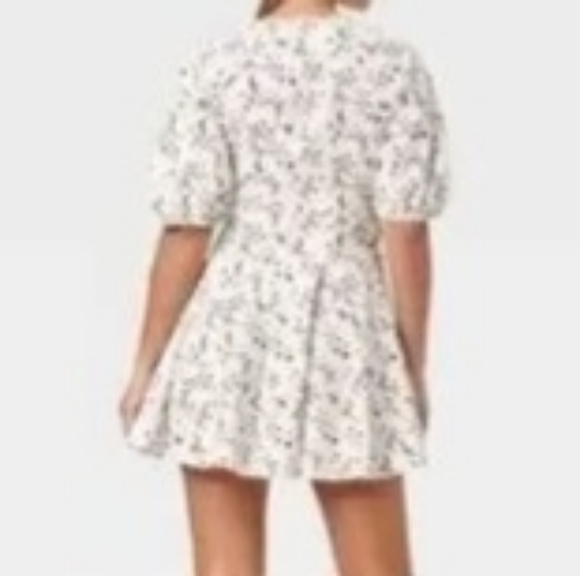 Universal Thread Mini Dress - Picture 2 of 7